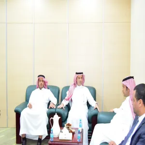 وكيل الجامعة للدراسات العليا والبحث العلمي يتابع عمليات تهيئة المعامل البحثية ، ويناقش احتياجاتها مع عميد البحث العلمي