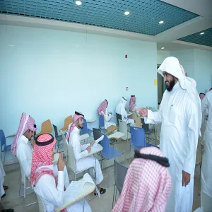 وكيل الجامعة يتفقد الاختبارات التحريرية للمسابقة الوظيفية الإدارية والفنية بالجامعة