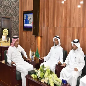معالي مدير الجامعة يستقبل قيادات كلية التربية بالمجمعة