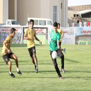 بطولة جامعة المجمعة الصيفية لكرة القدم في يومها الخامس
