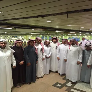 طلاب الجامعة في رحاب المدينة المنورة